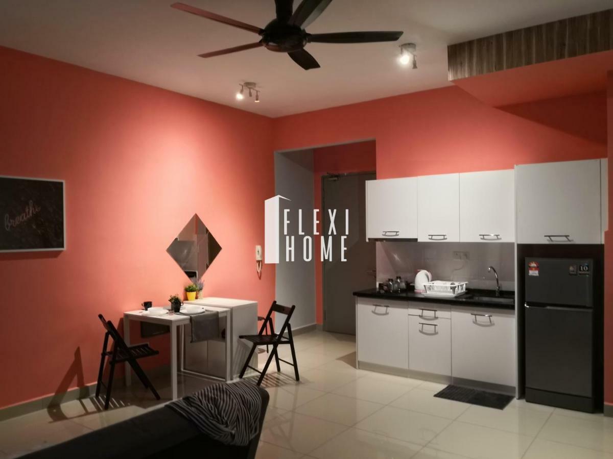 Colour-Theme Designed, Private Studio Home, Cybersquare 27B Cyberjaya, Flexihome-My Kültér fotó